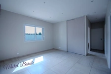 Maison moderne, de plain-pied, 6 pièces sur 1200m2 de terrain à VERNIOZ (38)