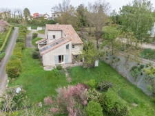 Dpt Rhône (69), à vendre CHAPONNAY maison P6 de 160 m² - Terrain de 1 450,00 m² 