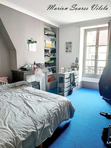 CHAUMES-EN-BRIE, Gros potentiel pour cette maison de ville à rénover sur plus de 160 m² habitables.