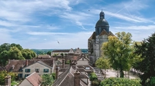 Terrain constructible avec garages à PROVINS même.