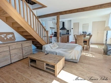 OZOUER-LE-VOULGIS – DU CHARME, DE BEAUX VOLUMES, 4 CHAMBRES ET UN JARDIN
