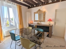 Maison de 164 m², 6/7 Chambres- Garage- Chaumes-en-Brie centre.