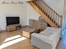 OZOUER-LE-VOULGIS – DU CHARME, DE BEAUX VOLUMES, 4 CHAMBRES ET UN JARDIN