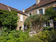 Propriété de charme avec deux habitations, au cœur de Chaumes-en-Brie