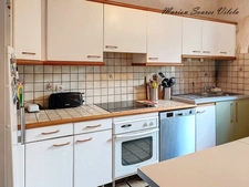 CHAUMES-EN-BRIE, Gros potentiel pour cette maison de ville à rénover sur plus de 160 m² habitables.