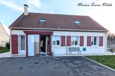 Une propriété aux multiples possibilités, maison principale, appartement indépendant et studio sur 1300 m² de terrain– 