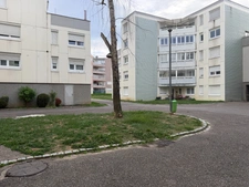 A vendre appartement  3 pièces proche commodités avec cave