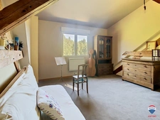 Propriété de caractère de 340 m² sur un terrain arboré de 35,5 ares avec piscine couverte MASEVAUX NIEDERBRUCK