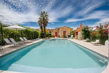 Villa Provencale de caractère avec des prestations haut de gamme