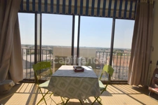 T3 traversant climatisé avec terrasse et cave – Vue dégagée, 7ᵉ étage avec ascenseur NIMES (30)
