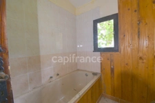 Propriete à vendre 21 pièces ARPHY (30)