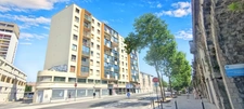 T3 traversant climatisé avec terrasse et cave – Vue dégagée, 7ᵉ étage avec ascenseur NIMES (30)