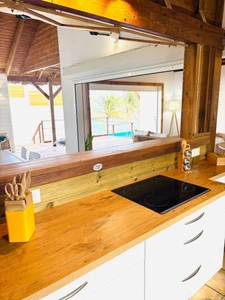 LE MOULE MAGNIFIQUE VILLA MEUBLEE 3 CHAMBRES PISCINE VUE MER