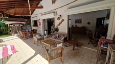 CHARMING VILLA P4 POOL LAND 820 m²