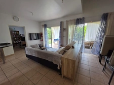 Maison 3 chambres avec jardin dans résidence sécurisée avec piscine