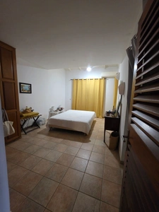 VILLA VUE MER + STUDIO