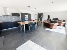 Maison à vendre villa plain pied 4 faces 117m² 3 chambres plus garage 700m² de terrain  PUIMISSON (34)