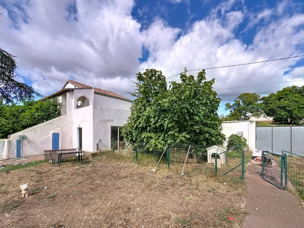 Maison à vendre 5 pièces 130m² 1500m² de terrain BEZIERS (34)