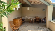 VILLA PROVENCALE DE PLAIN-PIED A AUBIGNAN (84) AVEC PISCINE