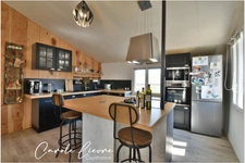 4 bedroom house of 147 m² with garage and terrace 