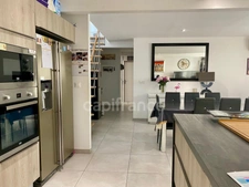 Dernier étage – Grand duplex T4 de 147 m² avec parking – Cuisine coup de cœur ✨