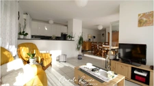 Appartement avec grande terrasse et garage 