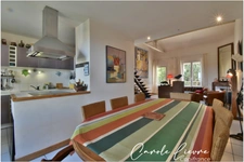 Maison 192 m² habitable - grand jardin - piscine - appartement indépendant