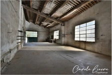 GRAND GARAGE DOUBLE + COUR – Idéal artisan, stockage ou projet habitation