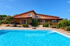 FIGARI – Deux maisons, 6 chambres et piscine