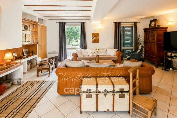 Maison à vendre 8 pièces PORTO VECCHIO (20)