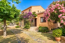 Maison à vendre T5 pièces FIGARI (20)