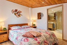 FIGARI – Deux maisons, 6 chambres et piscine
