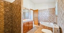 Maison 6 chambres avec piscine et T3 à vendre SAINTE LUCIE DE PORTO VECCHIO