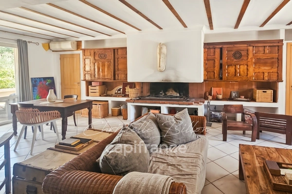 Maison à vendre 8 pièces PORTO VECCHIO (20)