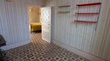 Charming village house for sale 70m² COUTARNOUX (89) with outbuildings and inner courtyard.
