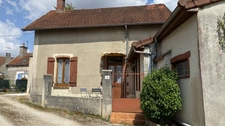 Single-storey house - 1 bedroom - garden for sale in CHATEL GERARD (89)
