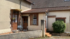 Maison de plain-pied - 1 chambre - jardin à vendre CHATEL GERARD (89)