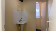 À VENDRE – Locaux professionnels au cœur du village – Ancienne agence bancaire à L'ISLE SUR SEREIN (89)