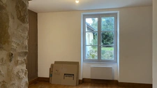 Maison à vendre 3 chambres- jardin- CHATEL GERARD (89)