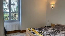 Maison à vendre 3 chambres- jardin- CHATEL GERARD (89)