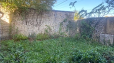 Country house to renovate - 3 bedrooms - garden - outbuildings - for sale in ANNOUX (89)