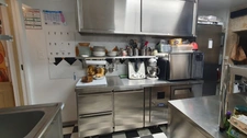 Walls and business of a traditional restaurant - for sale in Clamecy (58)