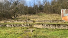 Maison de caractère à la campagne – Rénovation avancée à terminer -à vendre DISSANGIS (89)-Jardin- Grange
