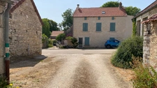 Maison à vendre 3 chambres- jardin- CHATEL GERARD (89)