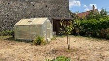 Single-storey house - 1 bedroom - garden for sale in CHATEL GERARD (89)