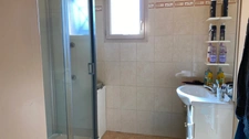For sale – Single-storey house - 2 bedrooms - garden and garage COUTARNOUX (89)