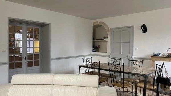 Maison à vendre 3 chambres- jardin- CHATEL GERARD (89)