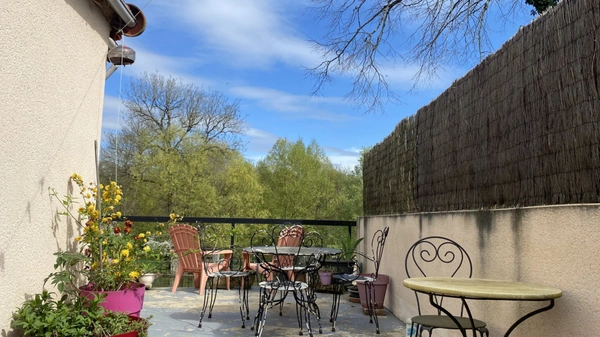 Dpt Yonne (89), à vendre MASSANGIS Charmante maison prête à vivre avec vue sur le Serein - 4 chambres - Garage 