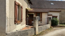 Single-storey house - 1 bedroom - garden for sale in CHATEL GERARD (89)