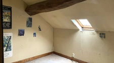 Maison de village à rénover entièrement- 3 chambres- Jardin- Dépendance- MASSANGIS (89)